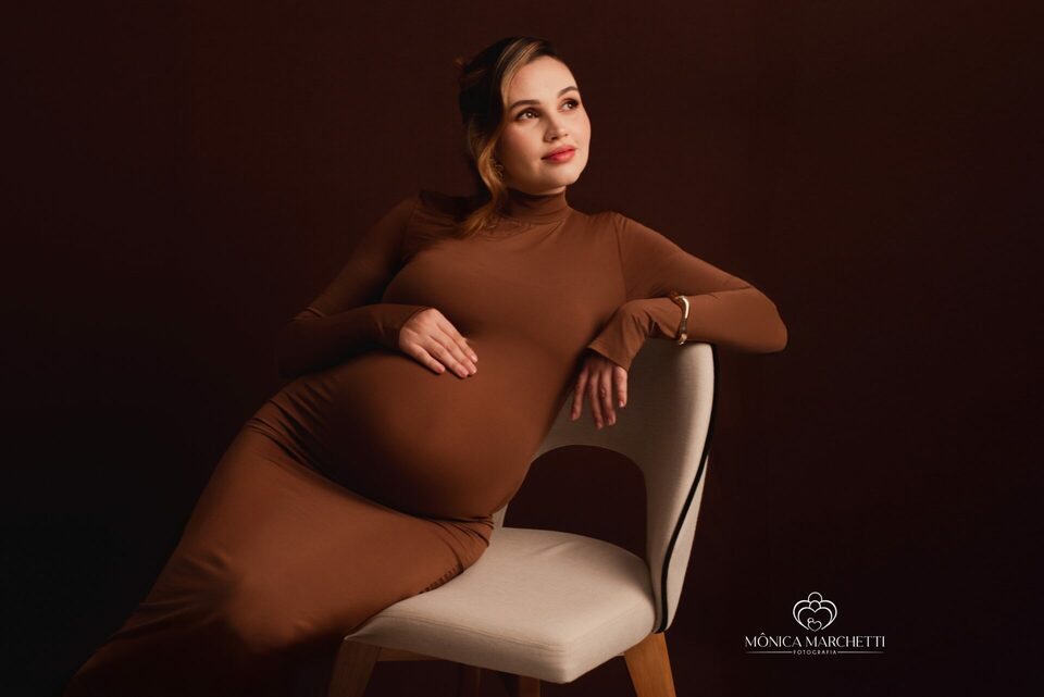 Natasha- Ensaio Gestante em Estúdio- Pradópolis SP 